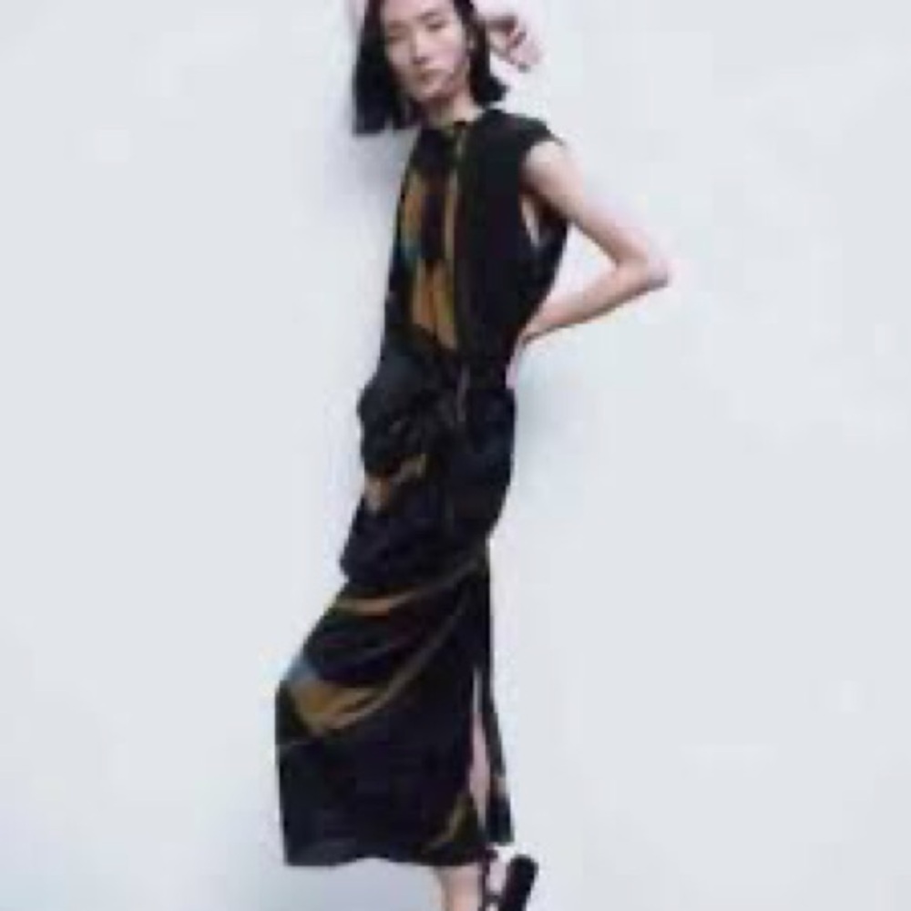 ZARA NWT DRAPED DRESS LIMITED EDITION - Picture 4 of 12